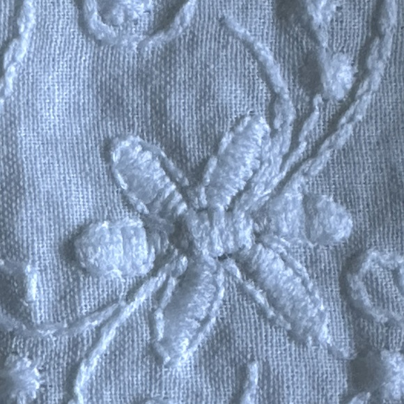 Banana Republic Textured, patterned White Shift with med. Strap Dress. Size 16 - Picture 10 of 10